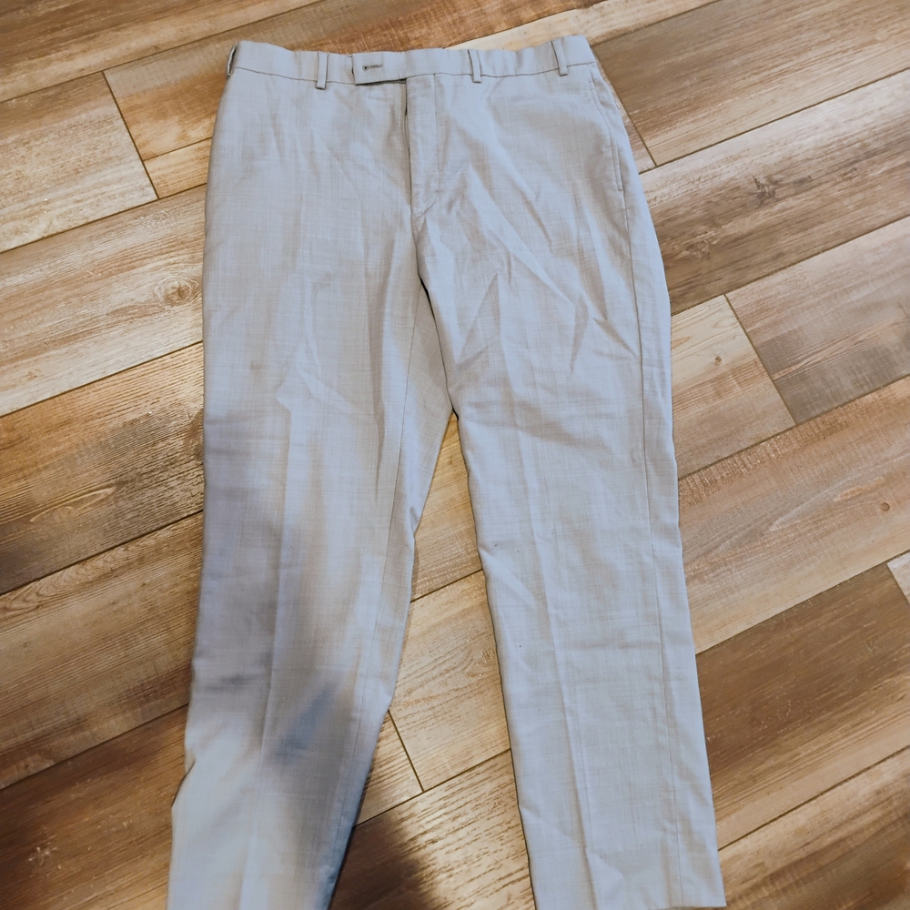 Calvin Klein Women's Light Gray Dress Pants